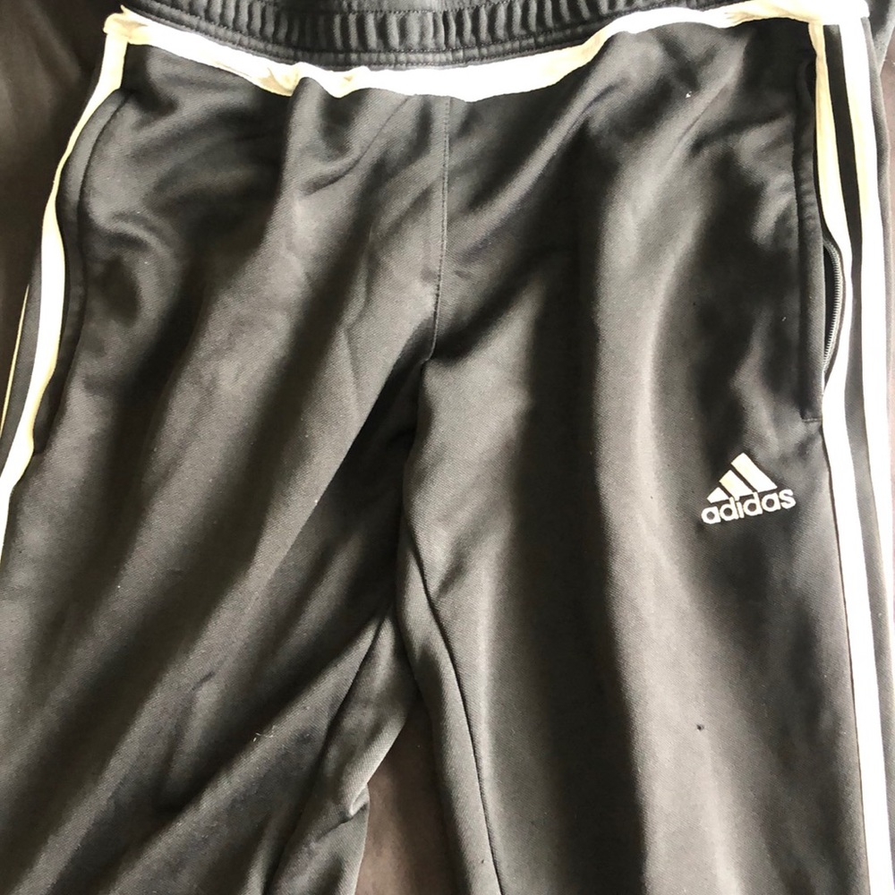 Addis’s sweats